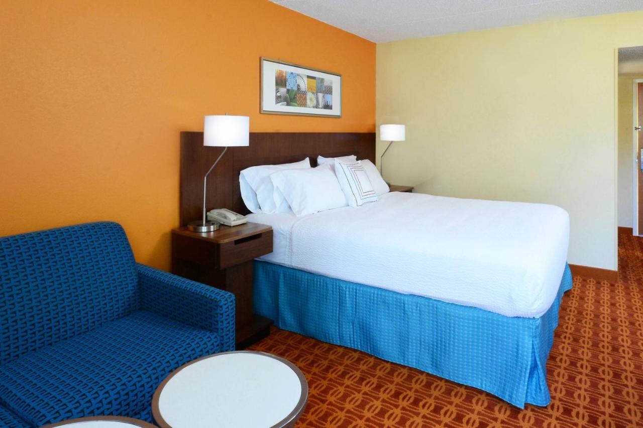Fairfield Inn And Suites By Marriott Winston Salem/Hanes Экстерьер фото