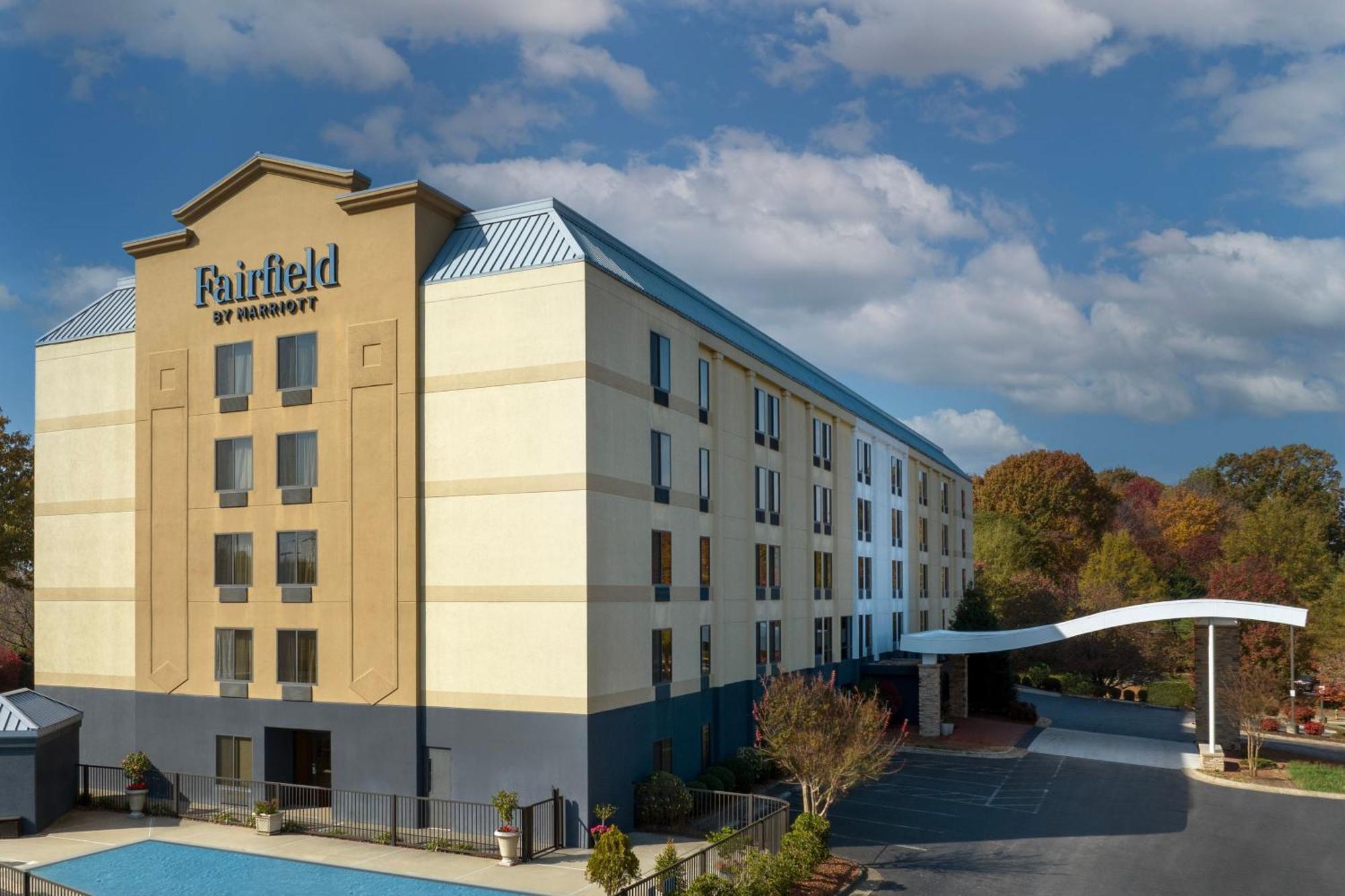 Fairfield Inn And Suites By Marriott Winston Salem/Hanes Экстерьер фото