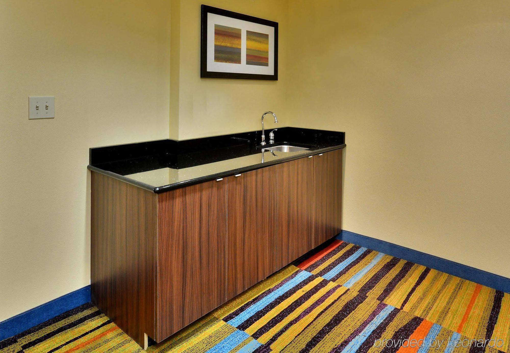 Fairfield Inn And Suites By Marriott Winston Salem/Hanes Экстерьер фото