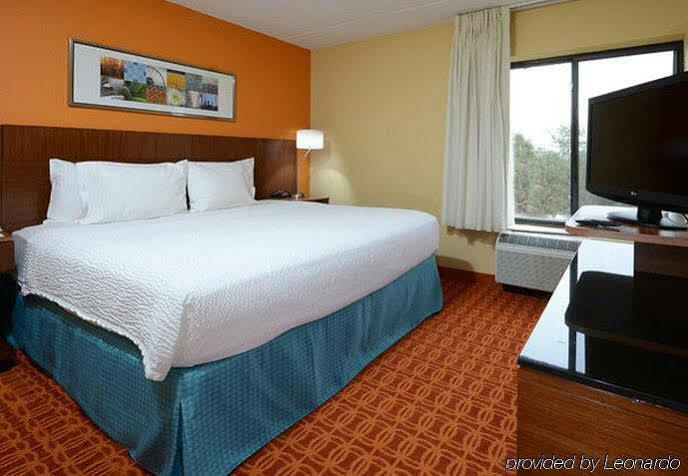 Fairfield Inn And Suites By Marriott Winston Salem/Hanes Экстерьер фото